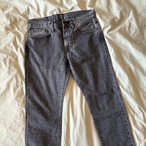 502 Men's Black Faded Levi's Jeans